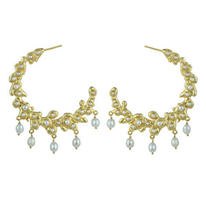 Nina Earrings - Pearls